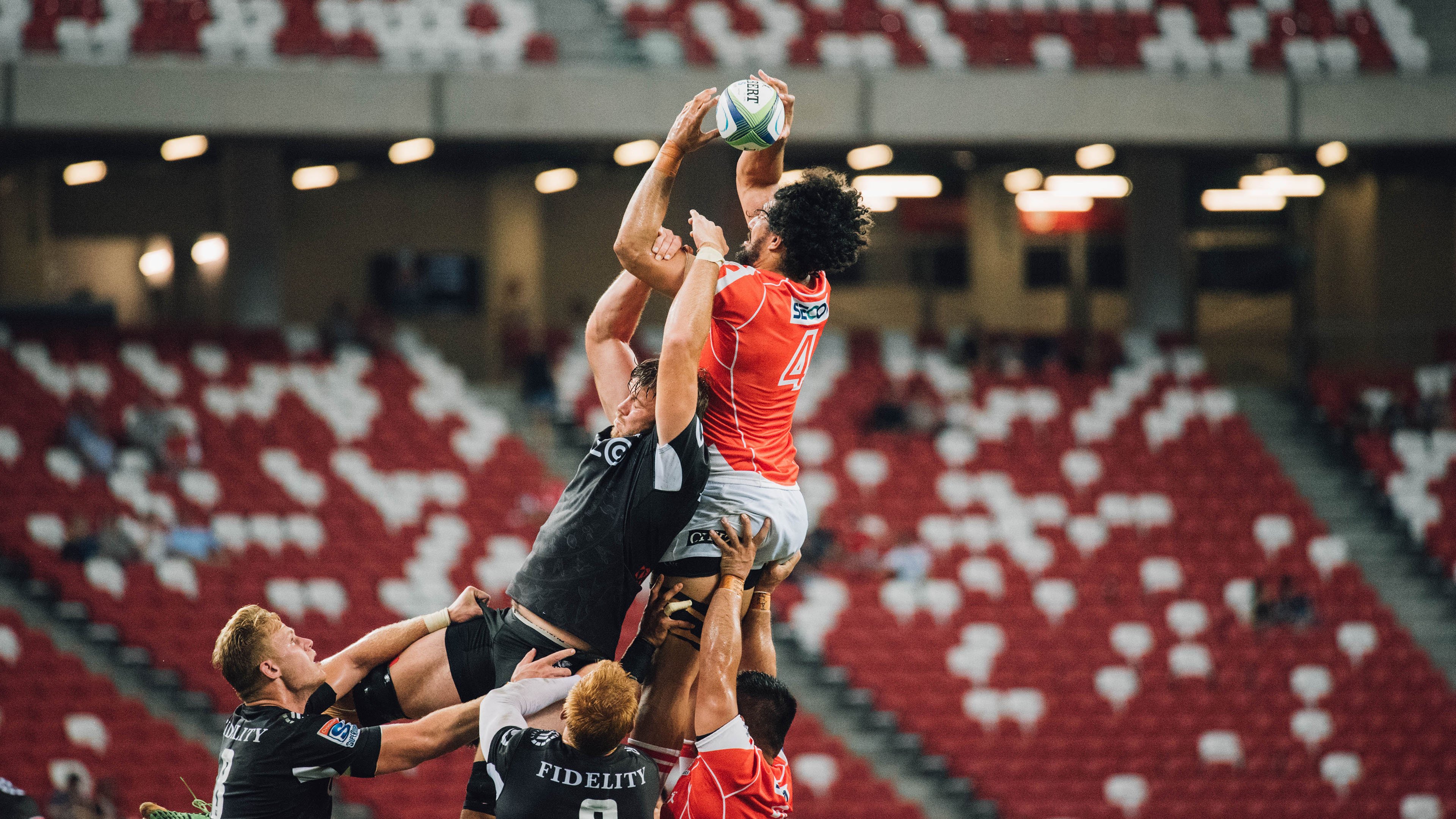 世界杯预选赛转会风云：川崎前锋盯上锋线强援，保罗或成交易筹码